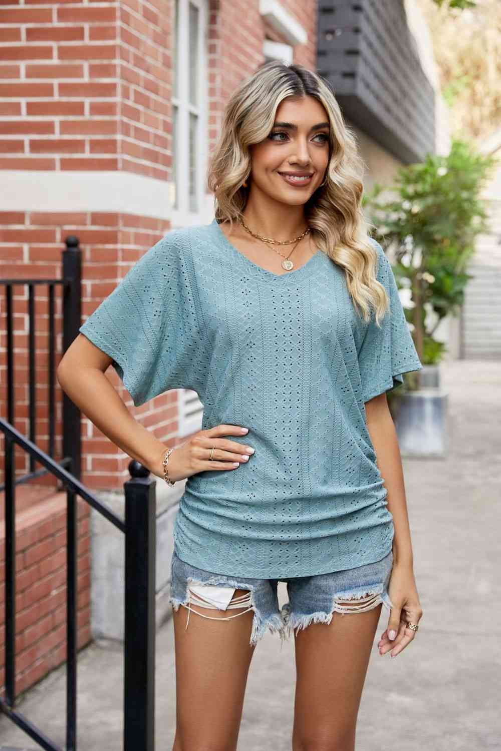 30aa0f6daad74b2caab00b81b0c31779-Min